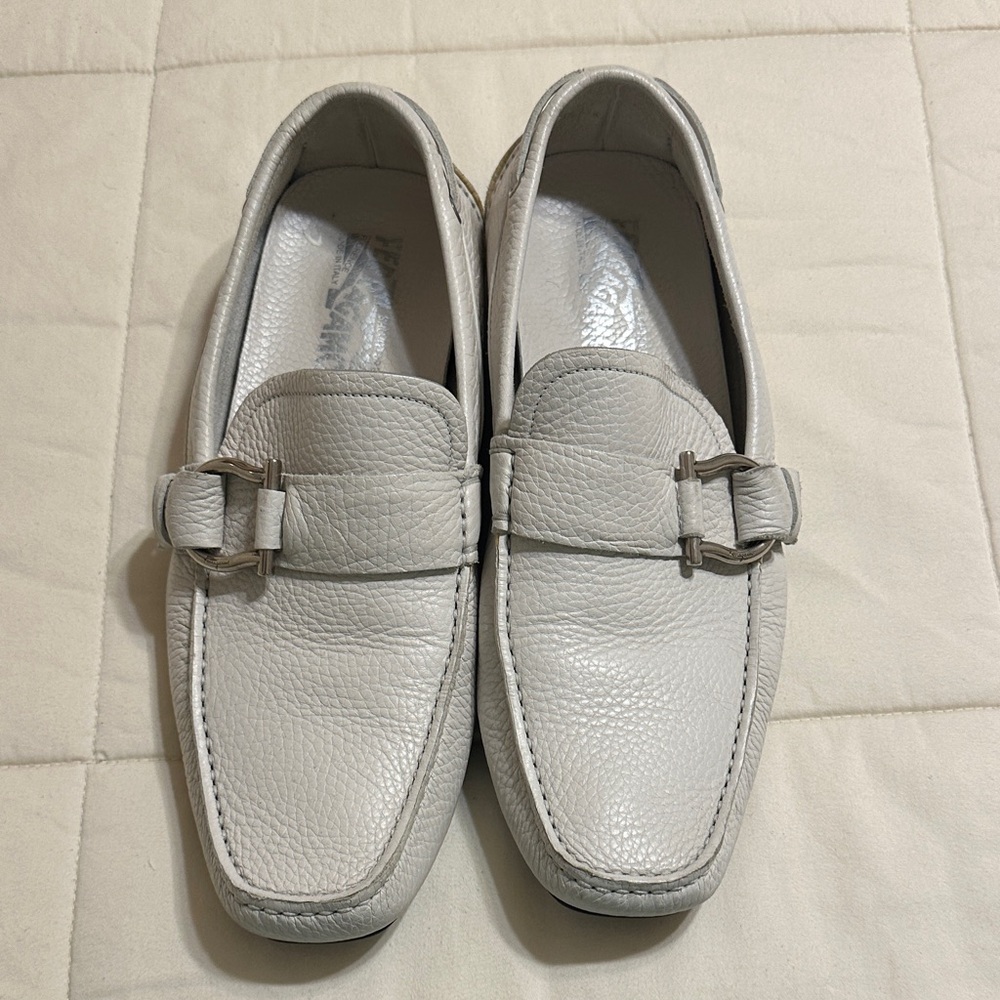 Salvatore Ferragamo Light Gray Leather Slip-Ons